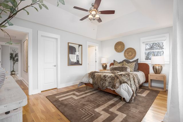 112 36th Ave, N, Nashville, TN 37209