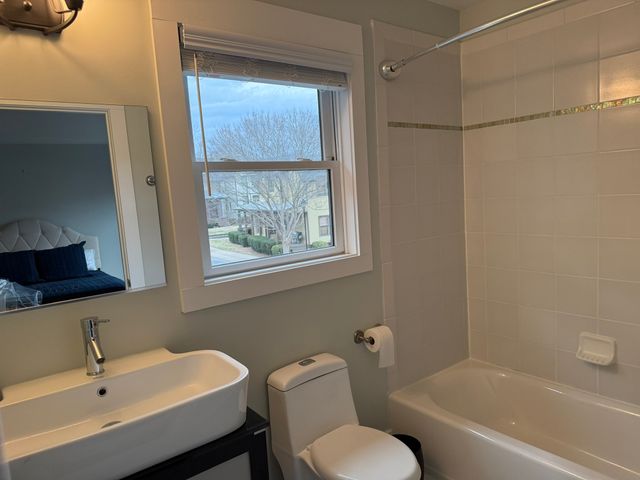 112 36th Ave, N, Nashville, TN 37209