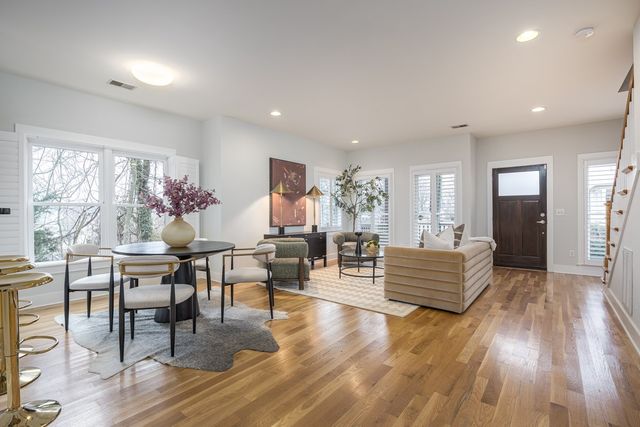 112 36th Ave, N, Nashville, TN 37209