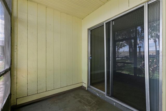 900 LAKE DESTINY ROAD B, Altamonte Springs, FL 32714