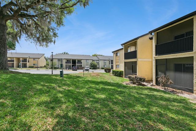 900 LAKE DESTINY ROAD B, Altamonte Springs, FL 32714