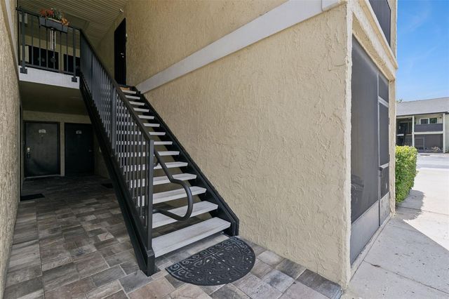 900 LAKE DESTINY ROAD B, Altamonte Springs, FL 32714