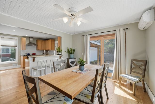 492 Elm St, Northampton, MA 01060