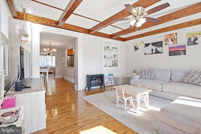 101 LAKEVIEW DR, Ridley Park, PA 19078