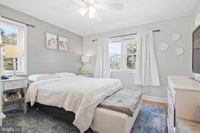 101 LAKEVIEW DR, Ridley Park, PA 19078