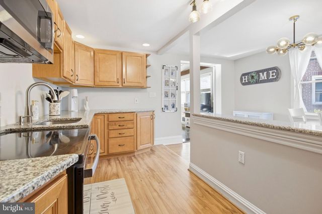 101 LAKEVIEW DR, Ridley Park, PA 19078