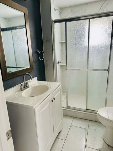 1701 E Cypress, Redding, CA 96002