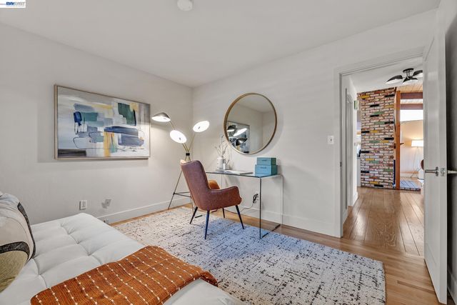 2245 Pelham Pl, Oakland, CA 94611