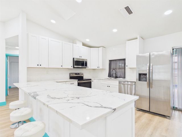 20167 HOLLAND AVENUE, Port Charlotte, FL 33952