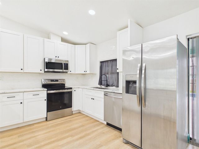 20167 HOLLAND AVENUE, Port Charlotte, FL 33952