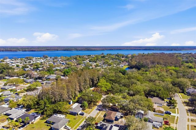 186 SUNWARD AVENUE, Palm Harbor, FL 34684