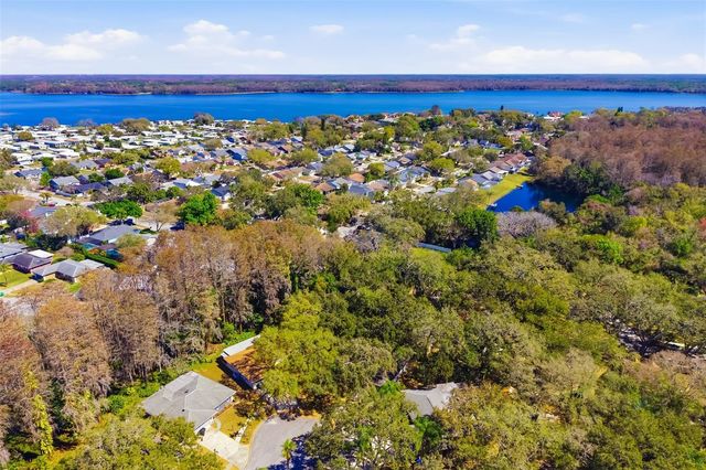 186 SUNWARD AVENUE, Palm Harbor, FL 34684