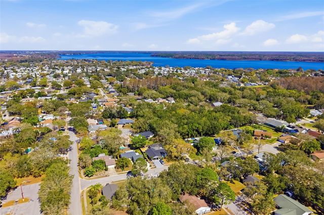 186 SUNWARD AVENUE, Palm Harbor, FL 34684