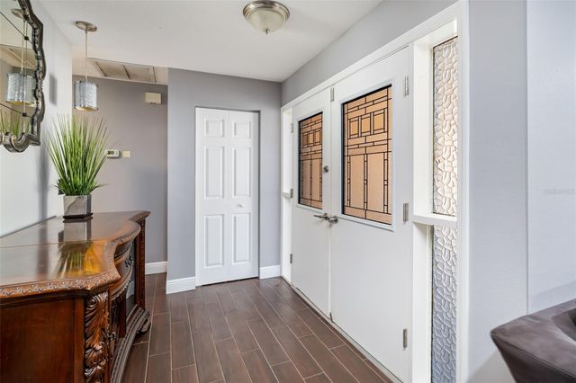 186 SUNWARD AVENUE, Palm Harbor, FL 34684