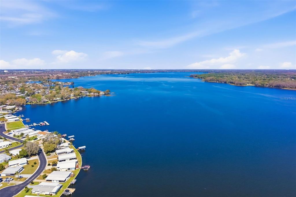 Image 60 of property listing at 186 SUNWARD AVENUE, Palm Harbor, FL 34684