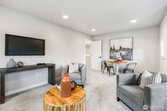 4473 260th Avenue NE, Redmond, WA 98053