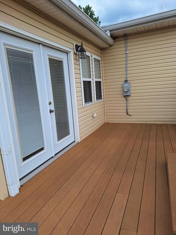 423 S BAUMSTOWN RD, Birdsboro, PA 19508