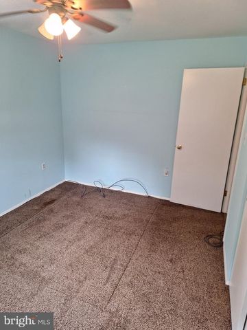 423 S BAUMSTOWN RD, Birdsboro, PA 19508
