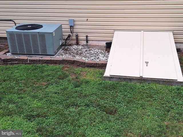 423 S BAUMSTOWN RD, Birdsboro, PA 19508