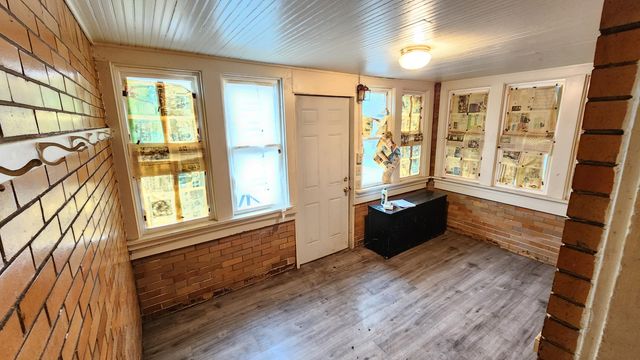 25 W 43rd Avenue, Gary, IN 46408