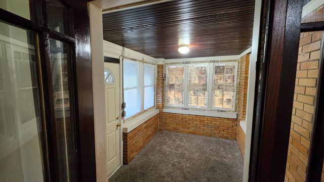 25 W 43rd Avenue, Gary, IN 46408