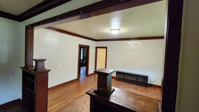 25 W 43rd Avenue, Gary, IN 46408