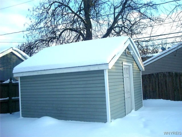 51 Federal Avenue, Cheektowaga, NY 14225