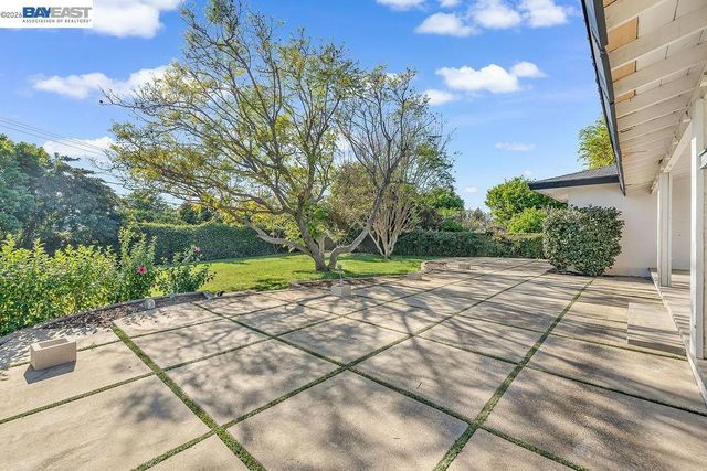 1215 Wardman Dr, Brea, CA 92821