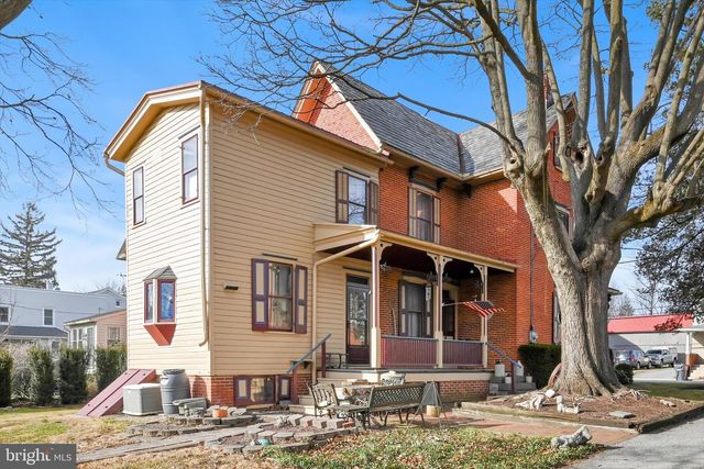 101 MILLER ST, Strasburg, PA 17579