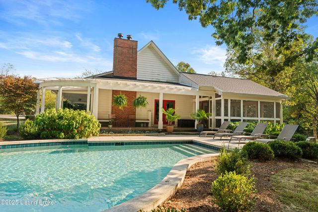 4199 Webb Rd, Simpsonville, KY 40067
