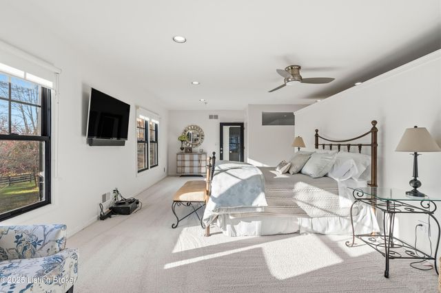 4199 Webb Rd, Simpsonville, KY 40067