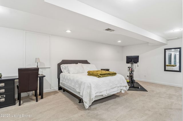 4199 Webb Rd, Simpsonville, KY 40067
