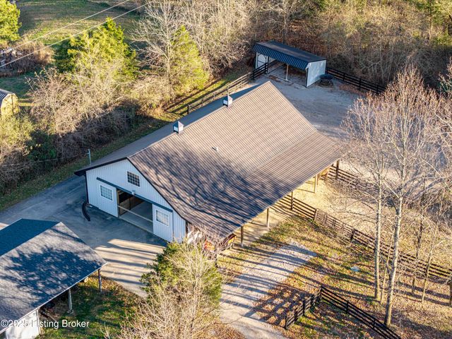 4199 Webb Rd, Simpsonville, KY 40067