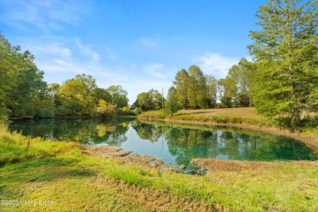 4199 Webb Rd, Simpsonville, KY 40067