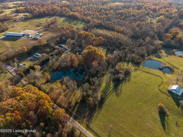 4199 Webb Rd, Simpsonville, KY 40067