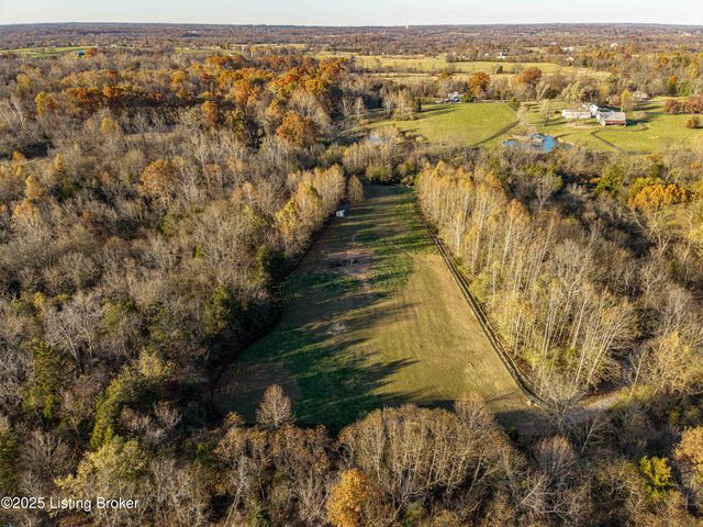 4199 Webb Rd, Simpsonville, KY 40067