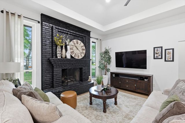 3913 Woodstock Drive, Colleyville, TX 76034