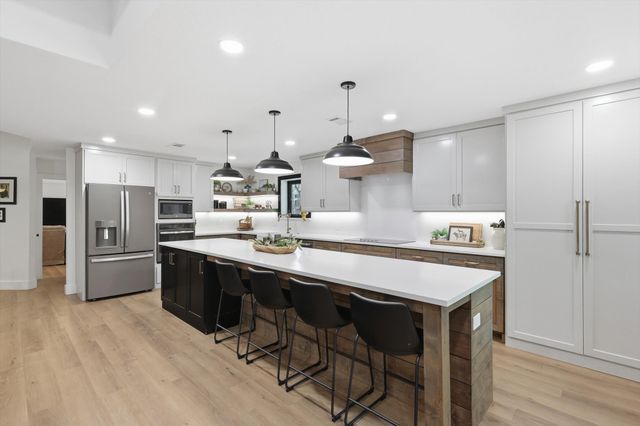 3913 Woodstock Drive, Colleyville, TX 76034