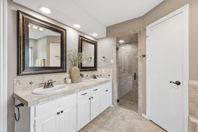 3913 Woodstock Drive, Colleyville, TX 76034