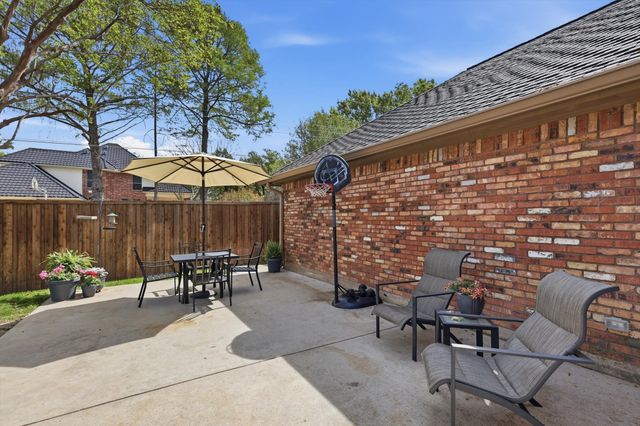 3913 Woodstock Drive, Colleyville, TX 76034