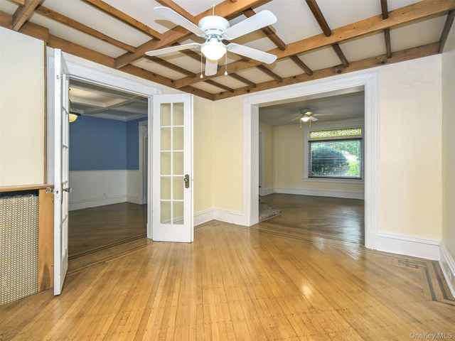 27 Summit Avenue, Sea Cliff, NY 11579