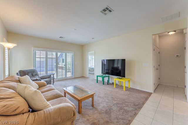 2921 Ivorybill Way, North Las Vegas, NV 89084
