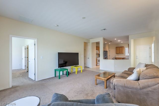 2921 Ivorybill Way, North Las Vegas, NV 89084