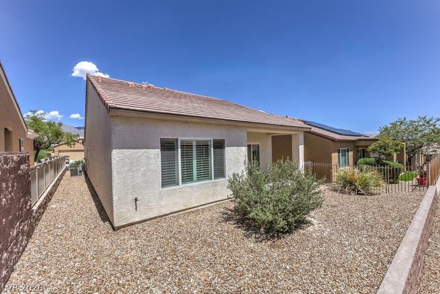 2921 Ivorybill Way, North Las Vegas, NV 89084