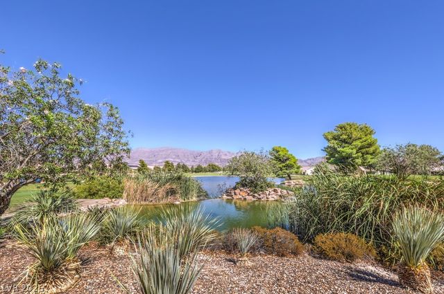 2921 Ivorybill Way, North Las Vegas, NV 89084