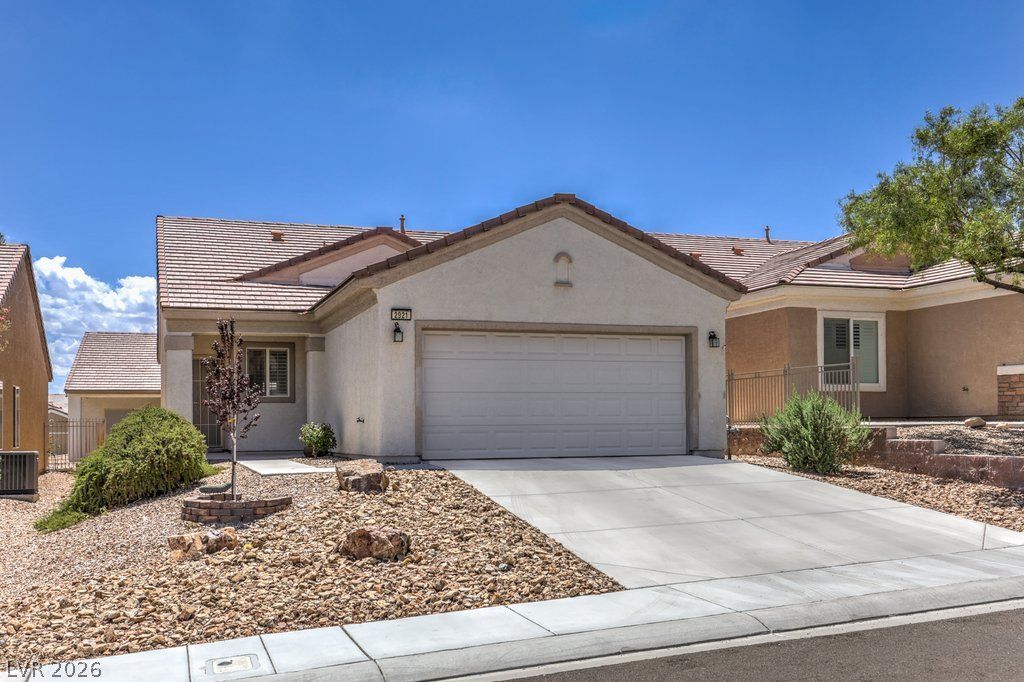 2921 Ivorybill Way, North Las Vegas, NV 89084