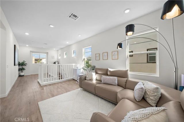 27616 Symphony Place, Valencia, CA 91381