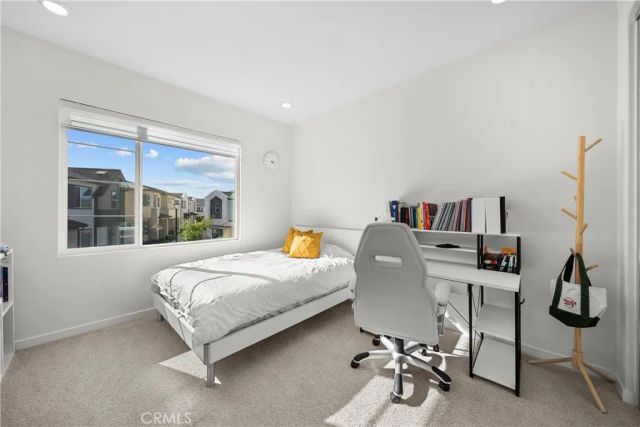 27616 Symphony Place, Valencia, CA 91381