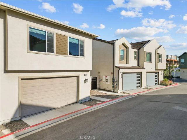 27616 Symphony Place, Valencia, CA 91381