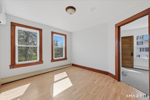 46 Hatch Street, Stonington, CT 06355